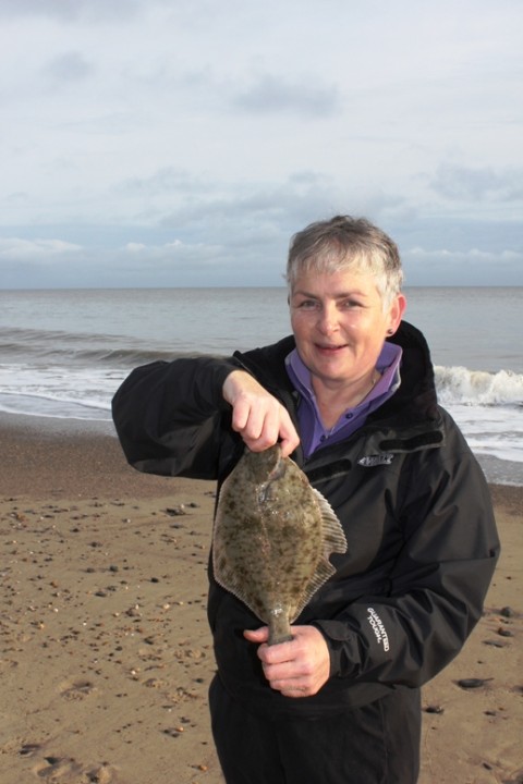 Jane Cantwell, Wexford Garda SAC with her winning 37cm flounder at Courtown last Sunday 11th December