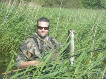 Commando Style Fishing Produced 10 pike for Ian and Jay