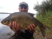Excellent coarse fishing with super specimen bream and hybrids in Westmeath