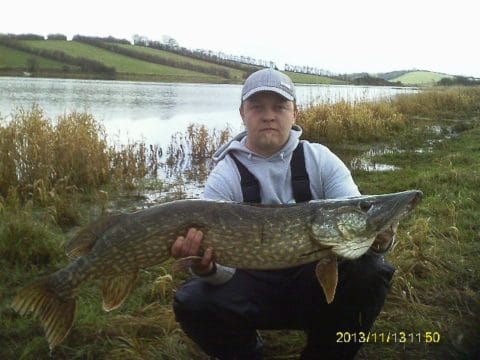 Damian Lisewski with the Best Pike of the Competition 115cm, 18Ib