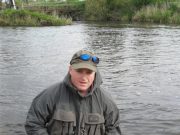 Lower beats of the Slaney produce a few salmon as levels drop salmon slaney