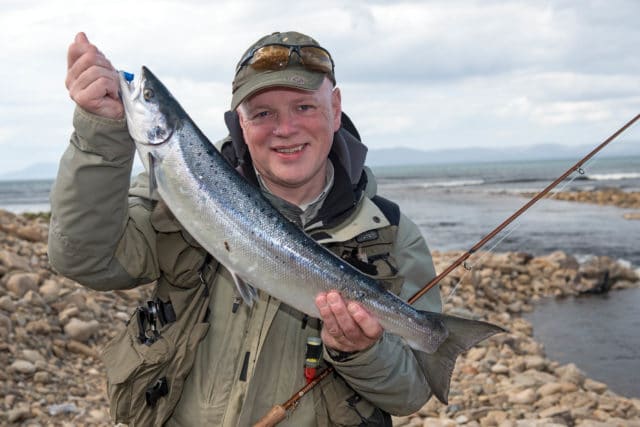 salmon drowes