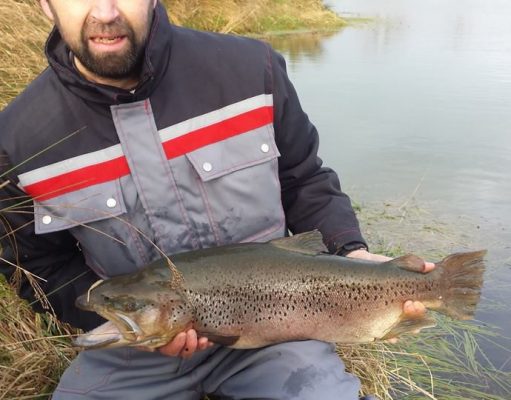 Shane Walsh with a fantastic 15lb brownie at Ardaire Springs