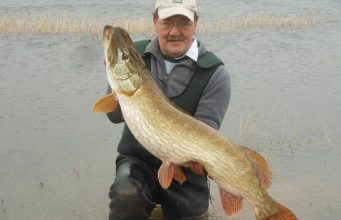 Dennis Coyne with 33lbs 6oz pike