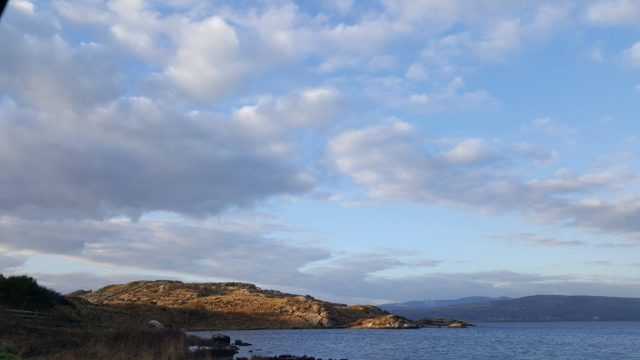 Wind ESE light with reasonable cloud cover, air temperature 7c felt like 5c