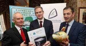 Dr Willie Roche, Senior Research Officer at Inland Fisheries Ireland, Minister Sean Kyne T.D. and Dr Cathal Gallagher, Head of Research and Development at Inland Fisheries Ireland