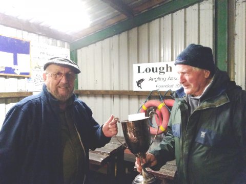 Noel Farrar won Larry Mulligan Cup on Lene .Presenting Tom Fagan   Chairman.