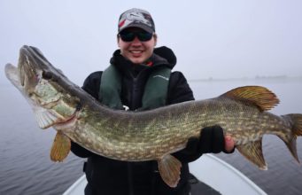 Maciej Dukacz, Midland Pike Anglers with a Lough Ree pike. Photo by Patryk Stolarczyk
