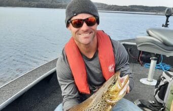 Super 72.5 cm trout smashes PB for Anglers Paradise clients