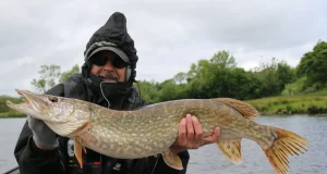 U.S. visitors sample top predator angling with lureguides.com