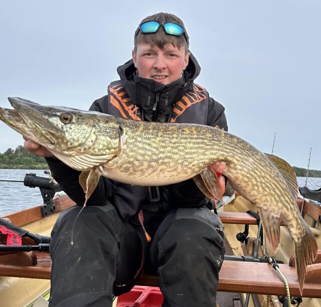 Senan Stanely with this sunset pike Senan Stanely with this sunset pike
