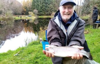 Steven Byrne wins the 4th round of Annamoe’s Winter League annamoe rainbow