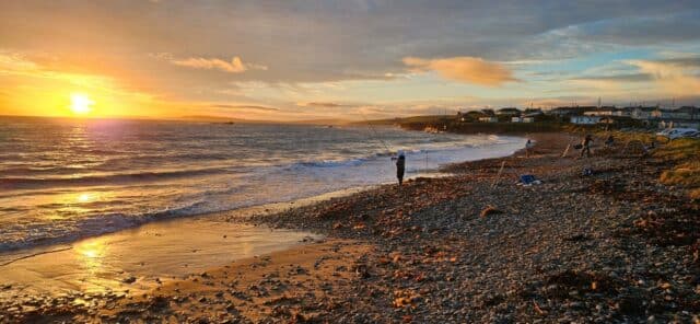 Garrylucas beach