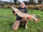 25lb PB for Darren Dunne wins Newbridge District Anglers Competition pike