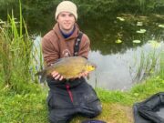 Dean Markey wins night match at Enfield