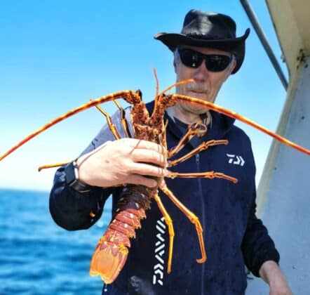 Perrti Reponen with a crayfish
