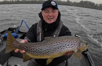 Big trout and pike on lures from Lough Sheelin – Video