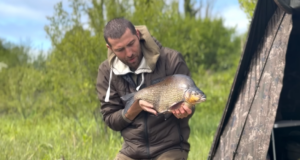 Secret specimen lake for wild tench & bream